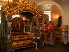 Божественная Литургия в день памяти обретения мощей священномученика Сильвестра Омского
